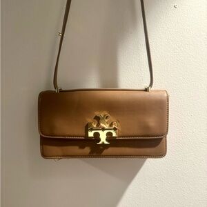 Tory Burch Eleanor Logo Plaque Shoulder Bag